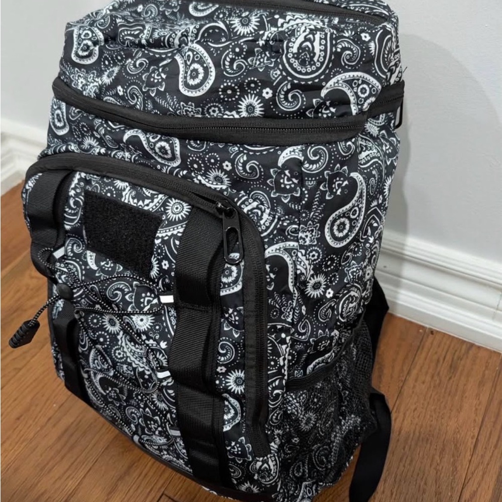 NEW 35-Can Insulated Cooler Backpack